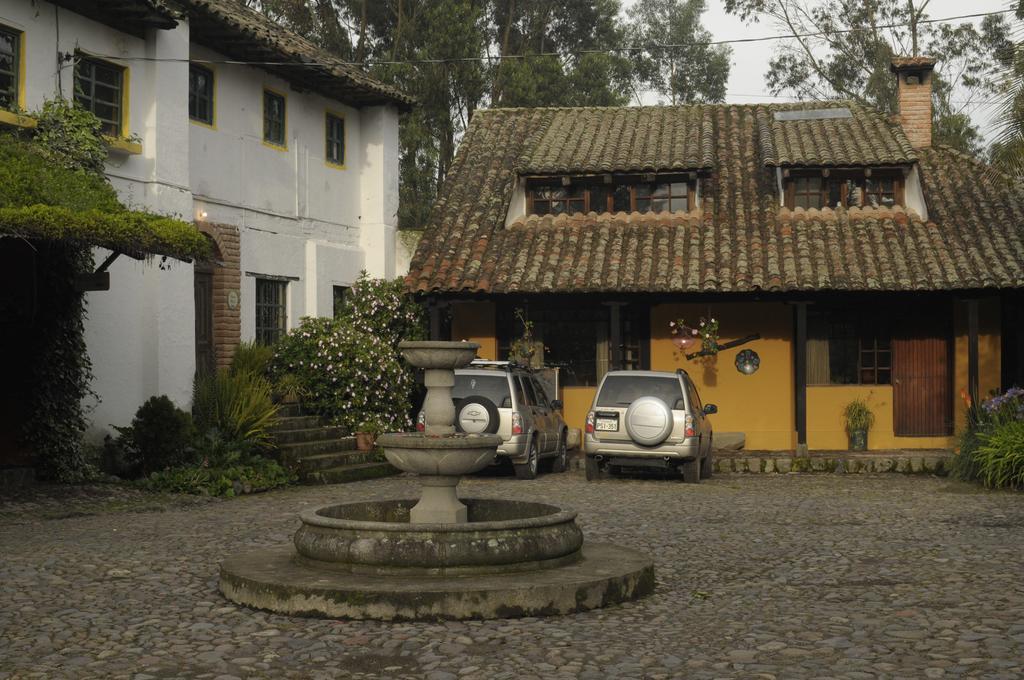 Molino San Juan Acomodação com café da manhã Cayambe Exterior foto